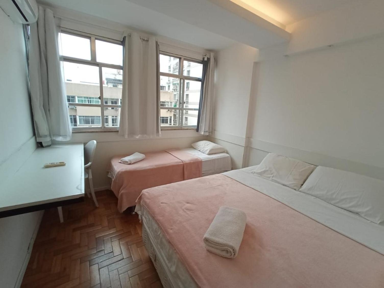 Real 398 - Leblon Completo E Proximo A Apartment